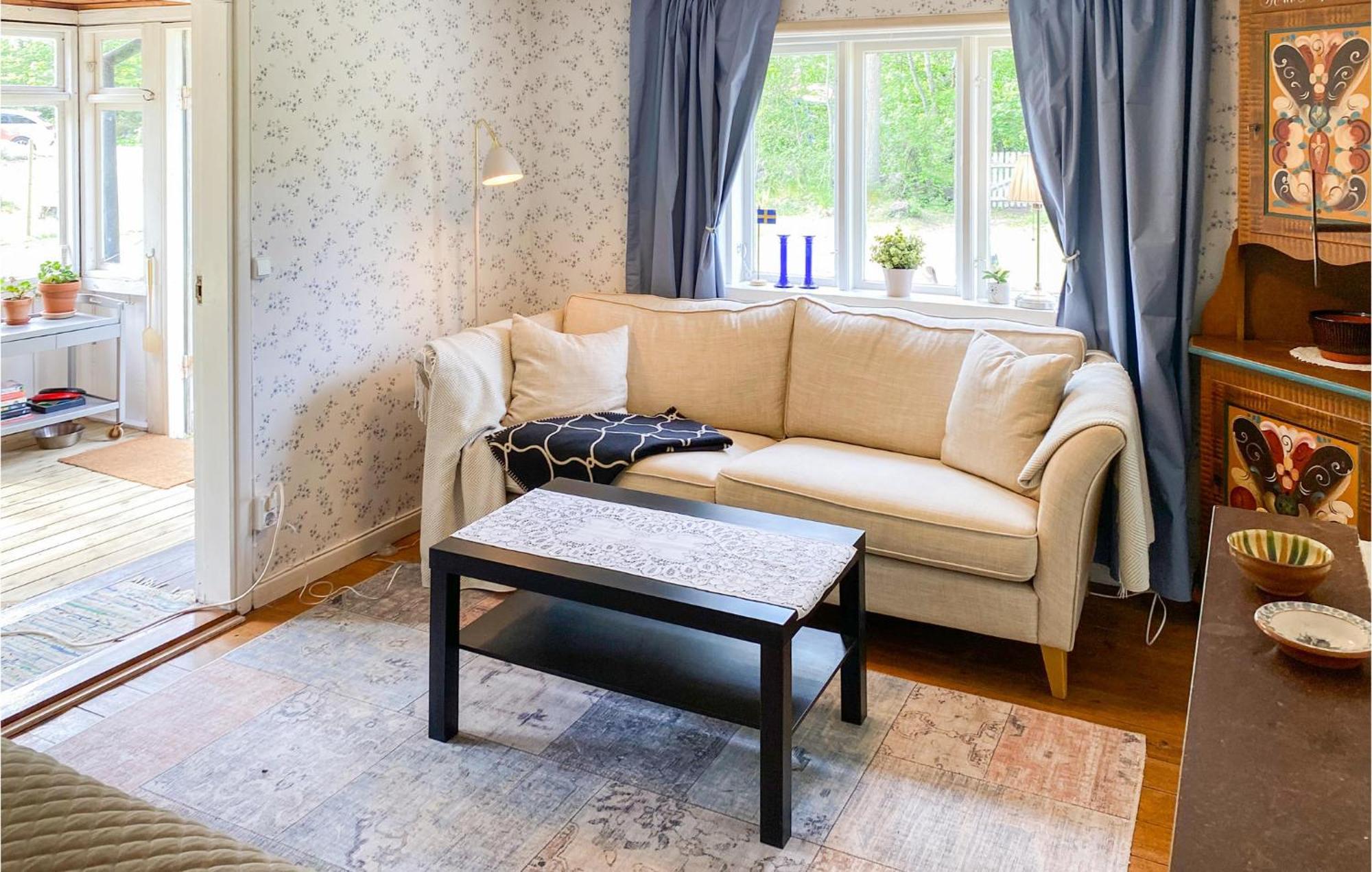 Amazing Home In Faerjestaden With Kitchen Zewnętrze zdjęcie