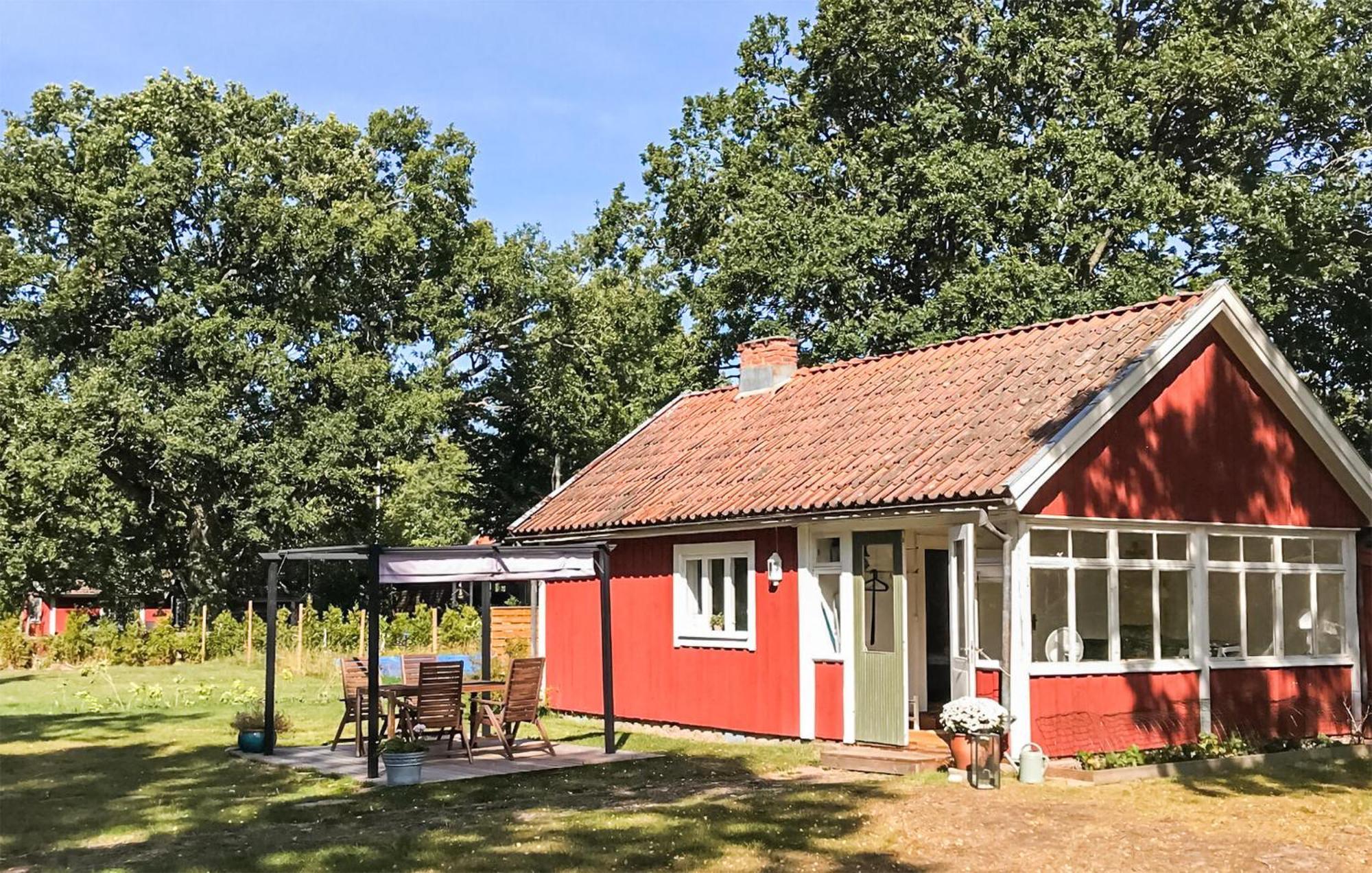 Amazing Home In Faerjestaden With Kitchen Zewnętrze zdjęcie